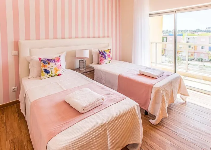 Sir Anthony Luxury Daire *