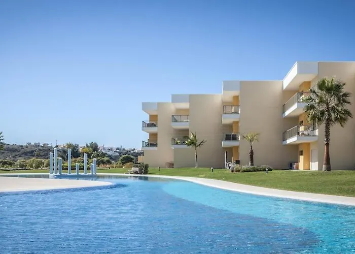 Sir Anthony Luxury Apartment